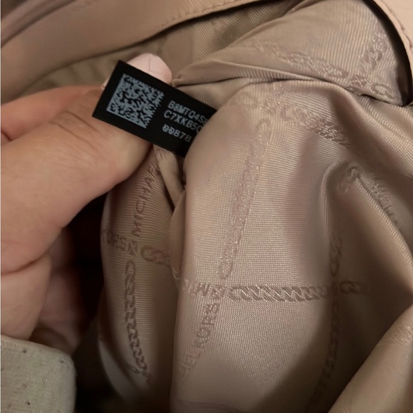 Authentic blush pink Michael Kors purse - Picture 8 of 8